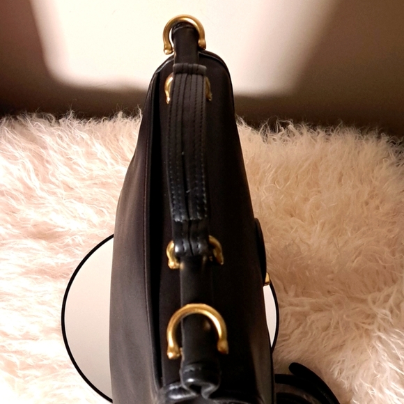 Coach Vintage Willis Bag Circa 1998 - Picture 5 of 16